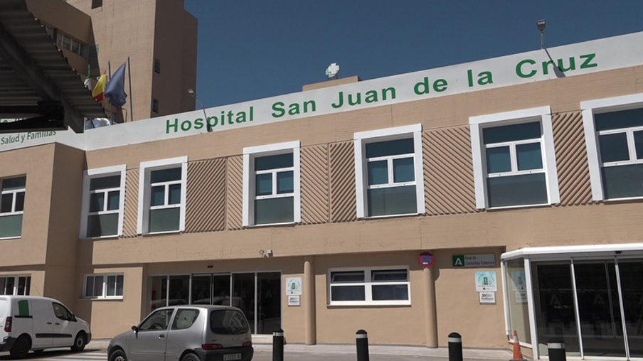 Fachada hospital San Juan de la Cruz en Úbeda